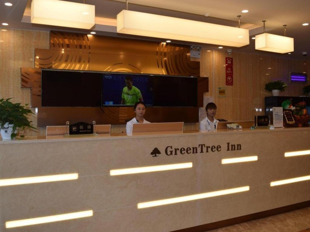 Greentree Inn Zhengzhou Xinzheng City Longhu Town Xiangyun Road Express Hotel מראה חיצוני תמונה