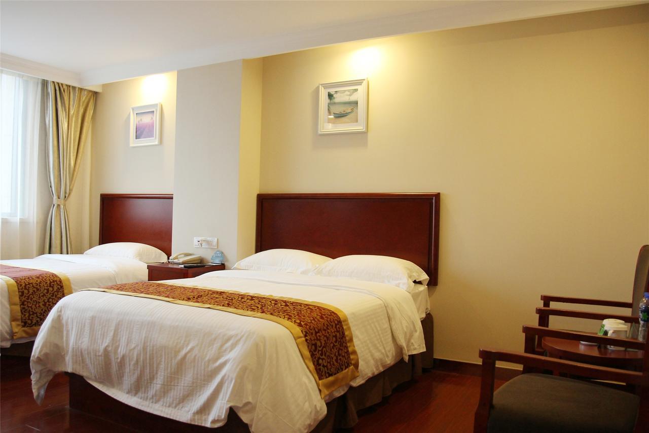 Greentree Inn Zhengzhou Xinzheng City Longhu Town Xiangyun Road Express Hotel מראה חיצוני תמונה
