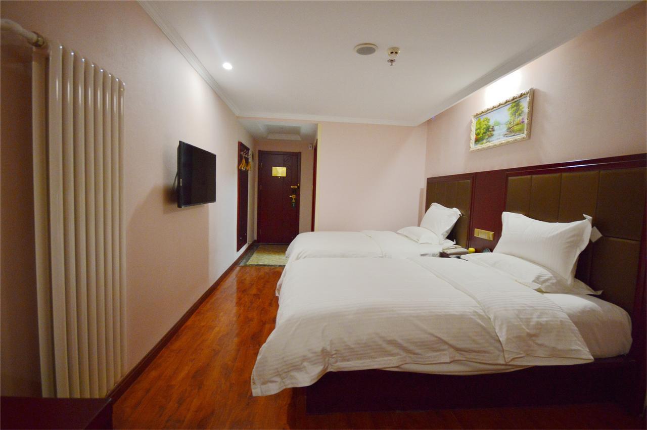 Greentree Inn Zhengzhou Xinzheng City Longhu Town Xiangyun Road Express Hotel מראה חיצוני תמונה